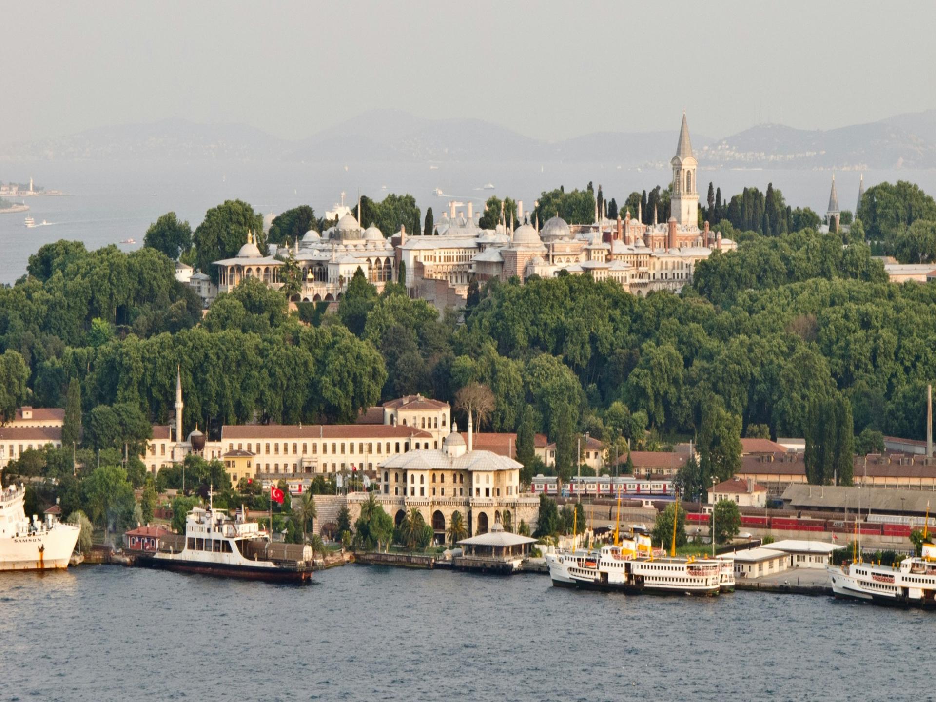 İstanbul’un Sarayları: Topkapı’dan Beylerbeyi’ne